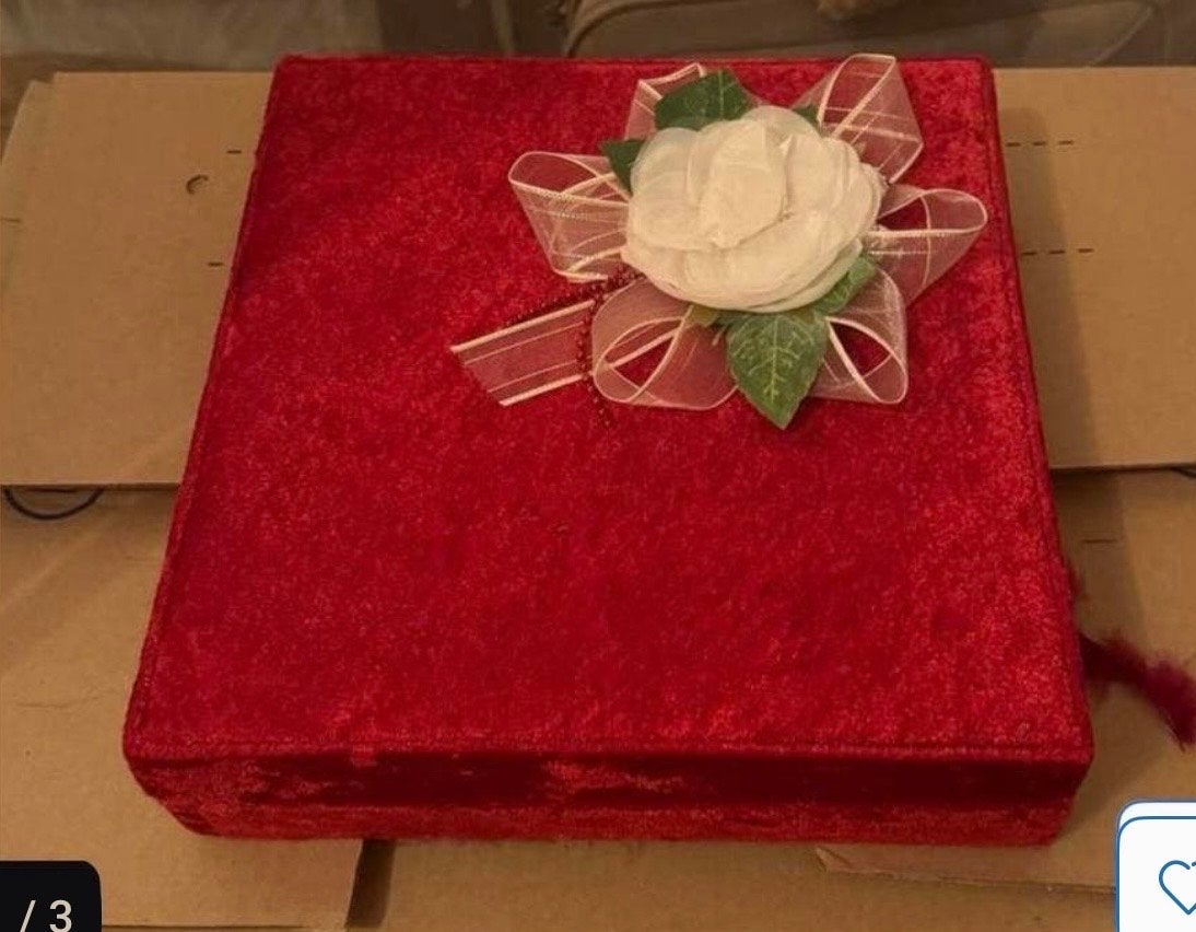 Luxe rode fluweel geschenkdoos met roos en lint, Ophalen of Verzenden, Nieuw, Overige typen, Valentijn of Romantisch