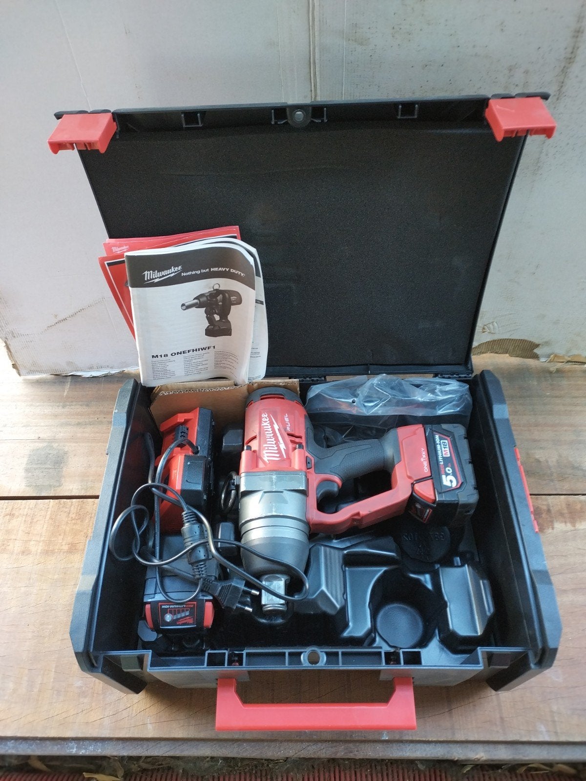 Milwaukee M18 slangmoersleutel 1", Ophalen, Zo goed als nieuw, Overige typen