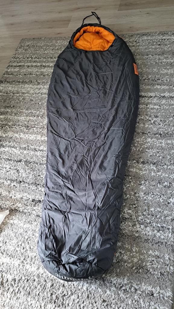 Ajungilak Kompakt Classic Slaapzak - 180 cm, Ophalen of Verzenden, Gebruikt
