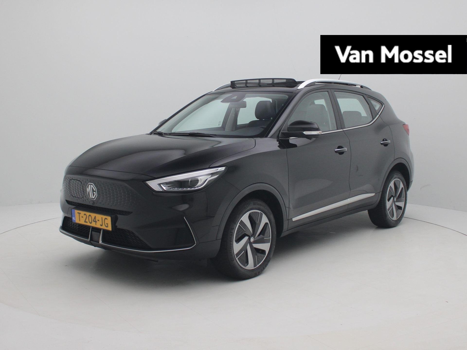 MG ZS EV Long Range Luxury 70 kWh | Panoramadak | Led Koplam, Auto's, 12 maanden, Gebruikt, ZS, Zwart