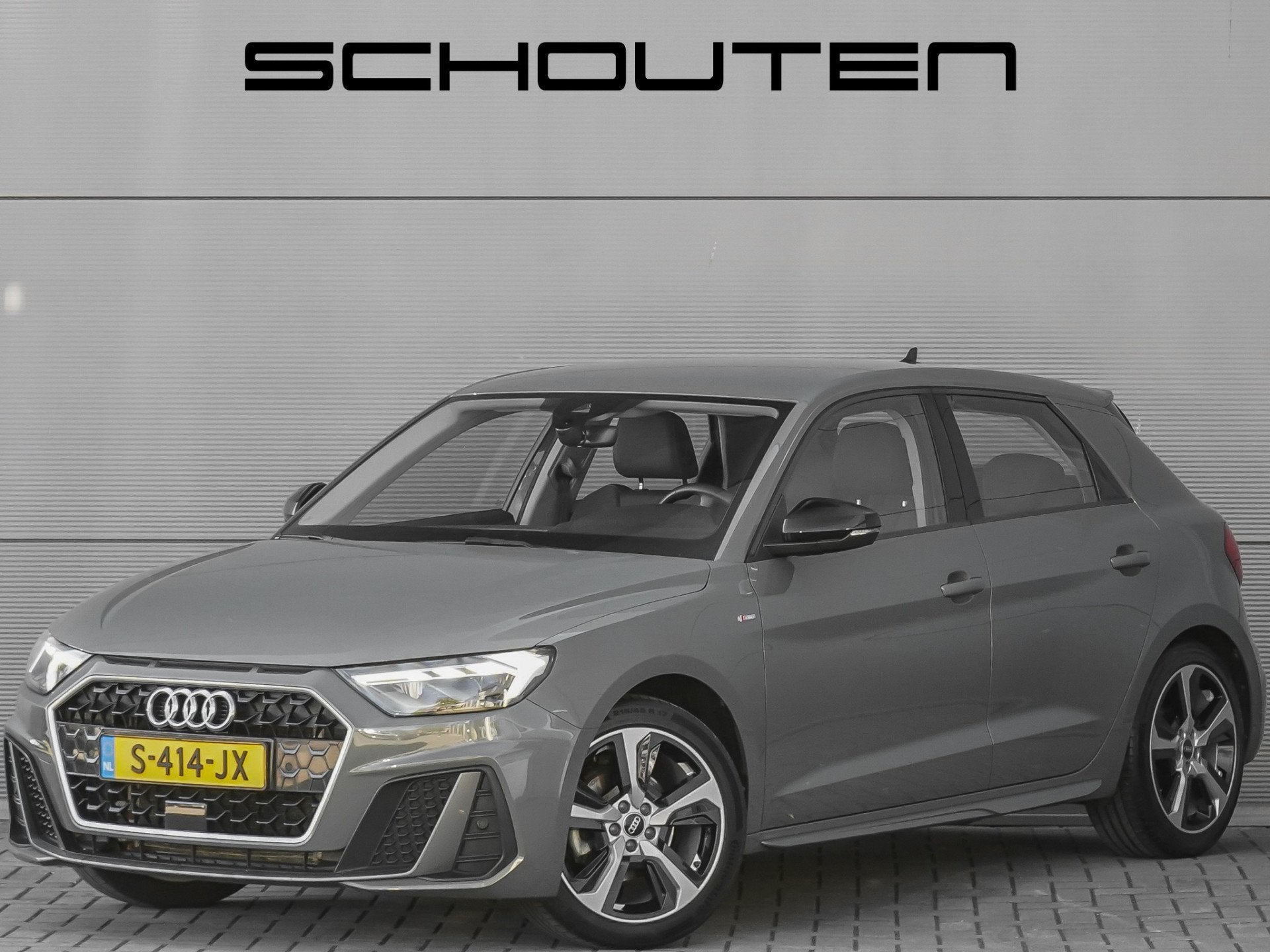 Audi A1 Sportback 30 TFSI S Edition Parkeerhulp Camera CarPl, Voorwielaandrijving, 12 maanden, Stof, 49 €/maand