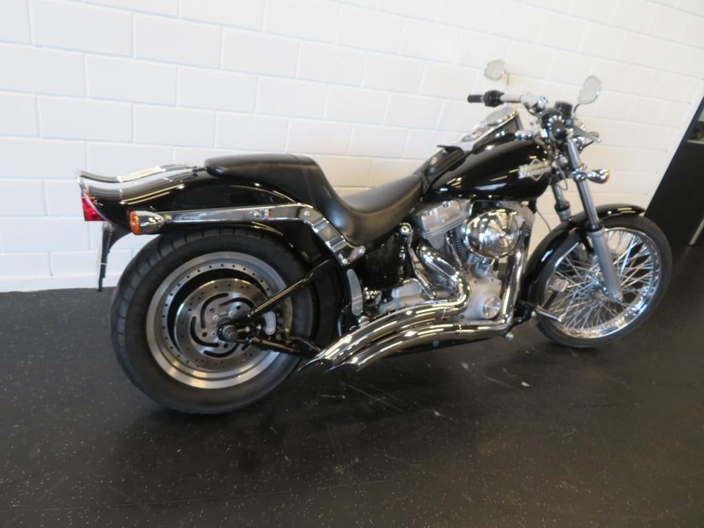 Harley-Davidson FXSTI SOFTAIL SPECIAL VOL OPTIES! (bj 2004), Motoren, Motoren | Harley-Davidson, Bedrijf, Chopper