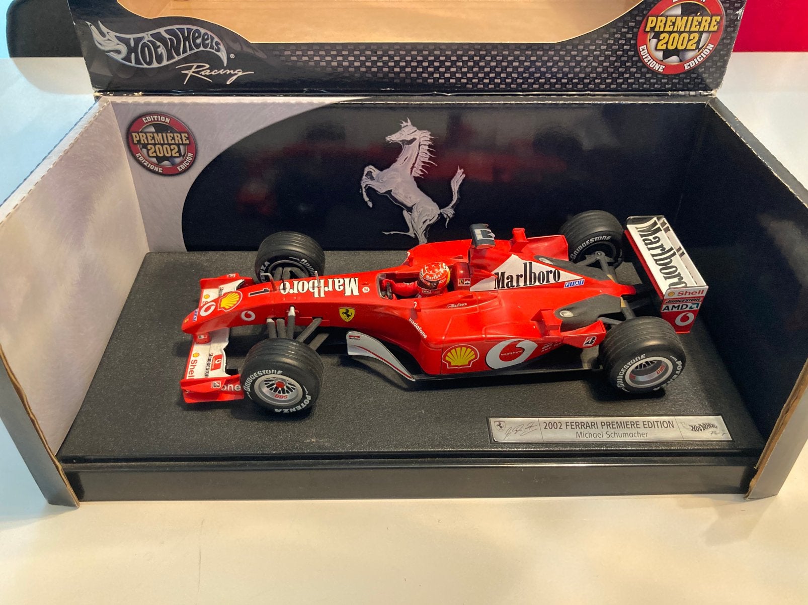 Michael Schumacher 2002 ferrari premiere edition 1:18, Ophalen of Verzenden, Zo goed als nieuw, Formule 1