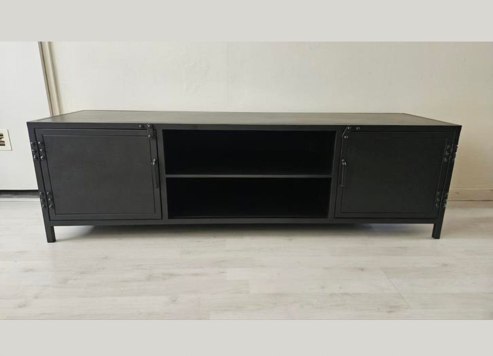 Metal tv meubel, Ophalen, 25 tot 50 cm, Minder dan 100 cm