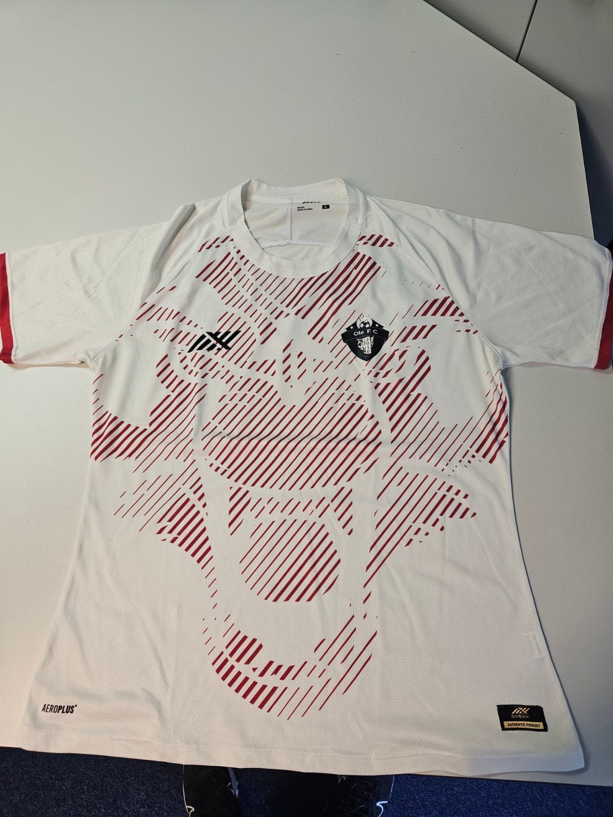 Olé F.C. voetbalshirt SIX5SIX - Maat XL, Kleding | Heren, Sportkleding, Verzenden, Wit, Maat 56/58 (XL), Zo goed als nieuw