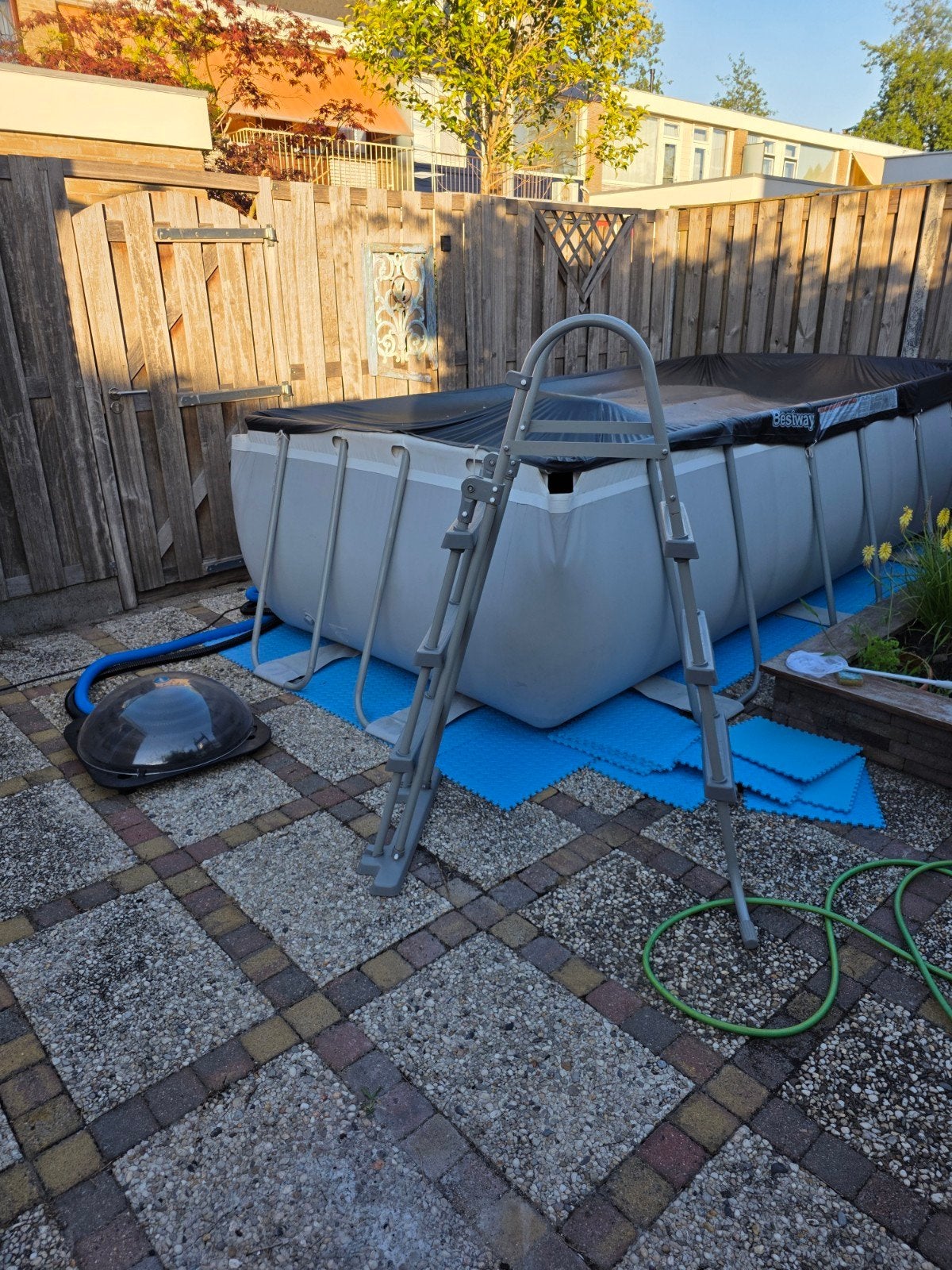 Bestway zwembad, Tuin en Terras, Ophalen, 200 tot 300 cm, Zo goed als nieuw, Opzetzwembad
