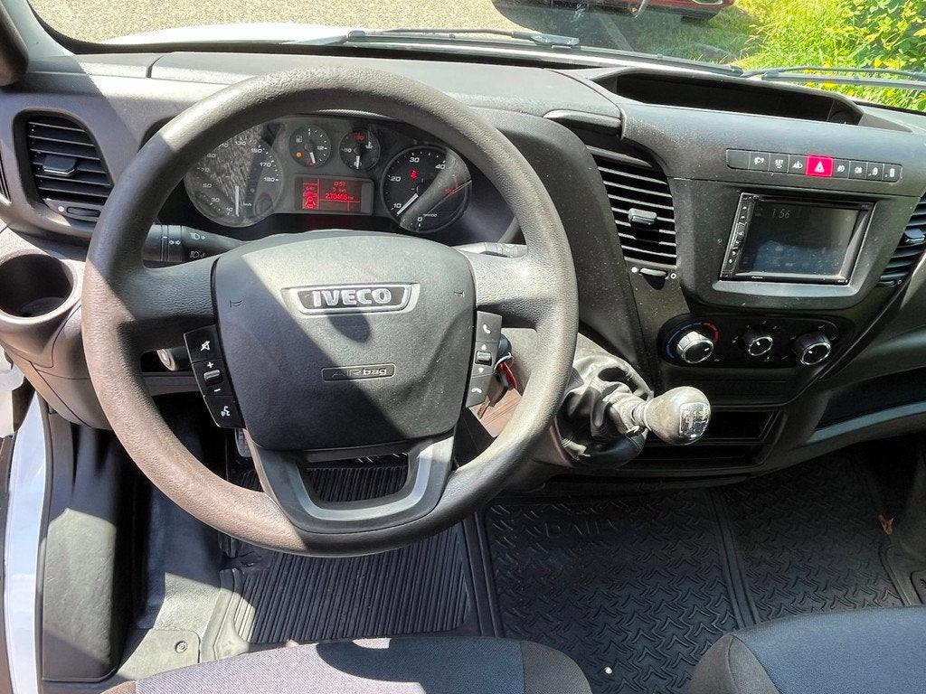Iveco Daily 35C15 3.0 L2H2 | Airco | Cruise 3500 kg Trekgewi, Gebruikt, 4 cilinders, Wit, Electronic Stability Program (ESP)