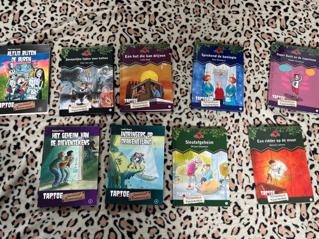 Mysterie/spannende kinderboeken; dolfje weerwolfje + 10 meer, Ophalen of Verzenden, Zo goed als nieuw, Fictie algemeen