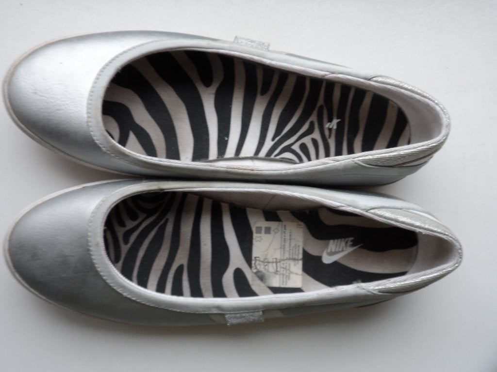 Schoenen, 35, nike, grijs, Kleding | Dames, Schoenen, Nike, Ophalen of Verzenden, Grijs, Sneakers of Gympen