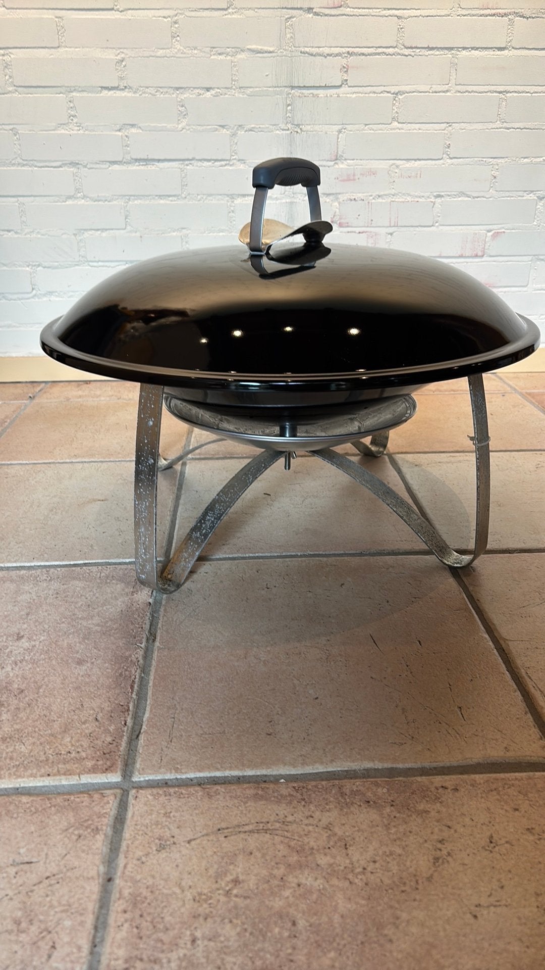 Weber Vuurschaal met deksel, Tuin en Terras, Ophalen, Zo goed als nieuw