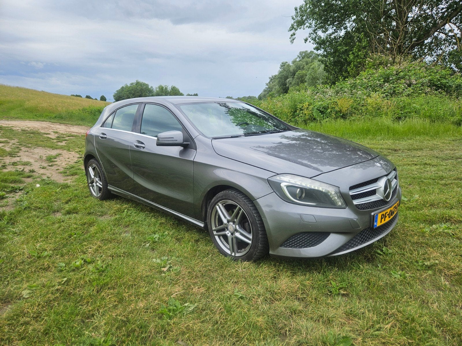 Mercedes-Benz A-Klasse A180cdi 1.5 Blue Efficiency 2013, Auto's, Voorwielaandrijving, 1295 kg, 4 cilinders, 1200 kg