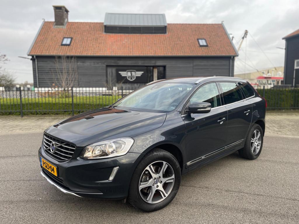 Volvo XC60 2.0 T5 FWD 245PK SUMMUM LEER NAVI TREKHAAK 127000, 15 km/l, Gebruikt, 4 cilinders, 1969 cc
