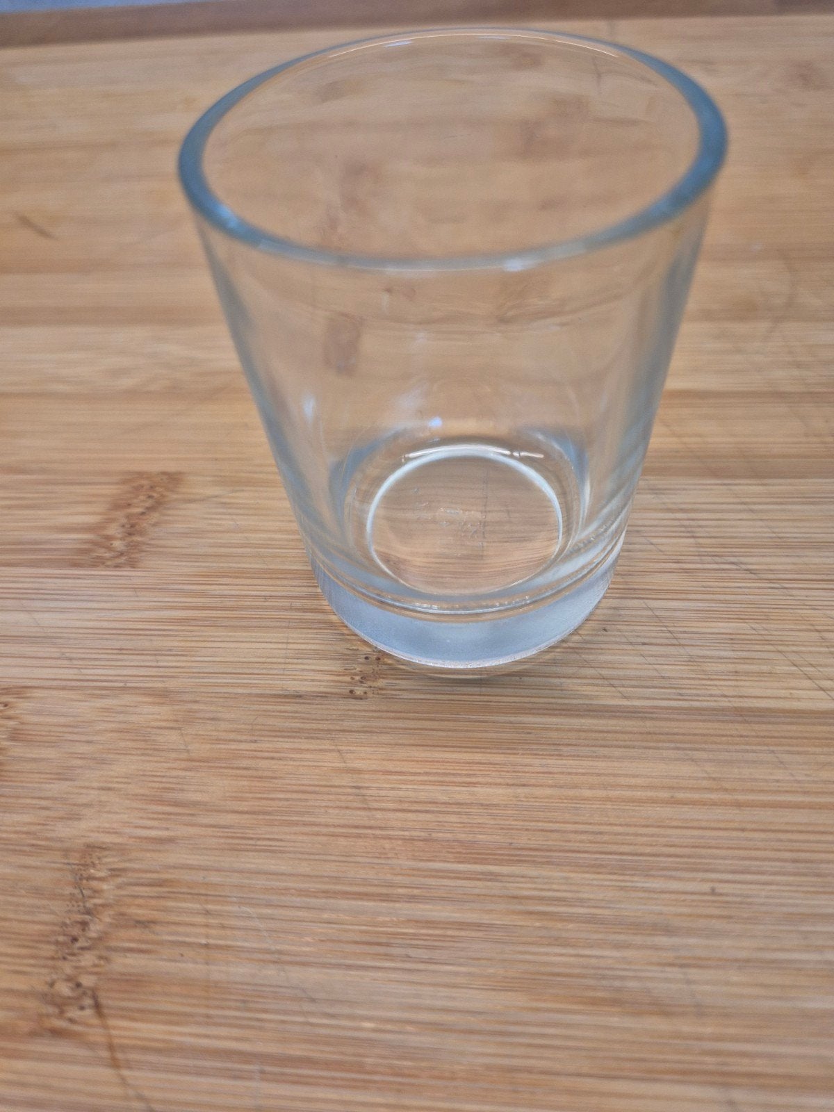 Klein glaasje voor shotjes of Limoncello, Ophalen of Verzenden, Zo goed als nieuw, Glas, Modern