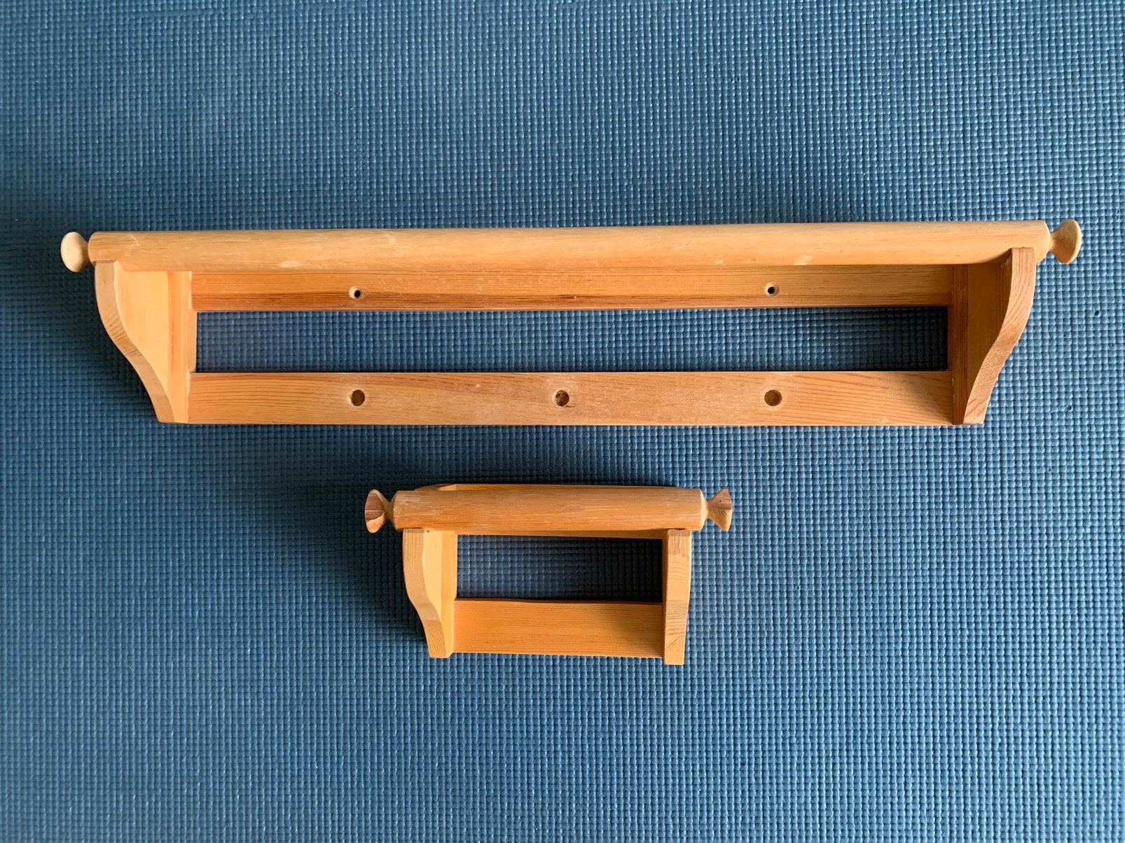 Houten Handdoekrek + wc-rolhouder blank hout, Ophalen of Verzenden, Gebruikt, Overige kleuren, Toilet-accessoire