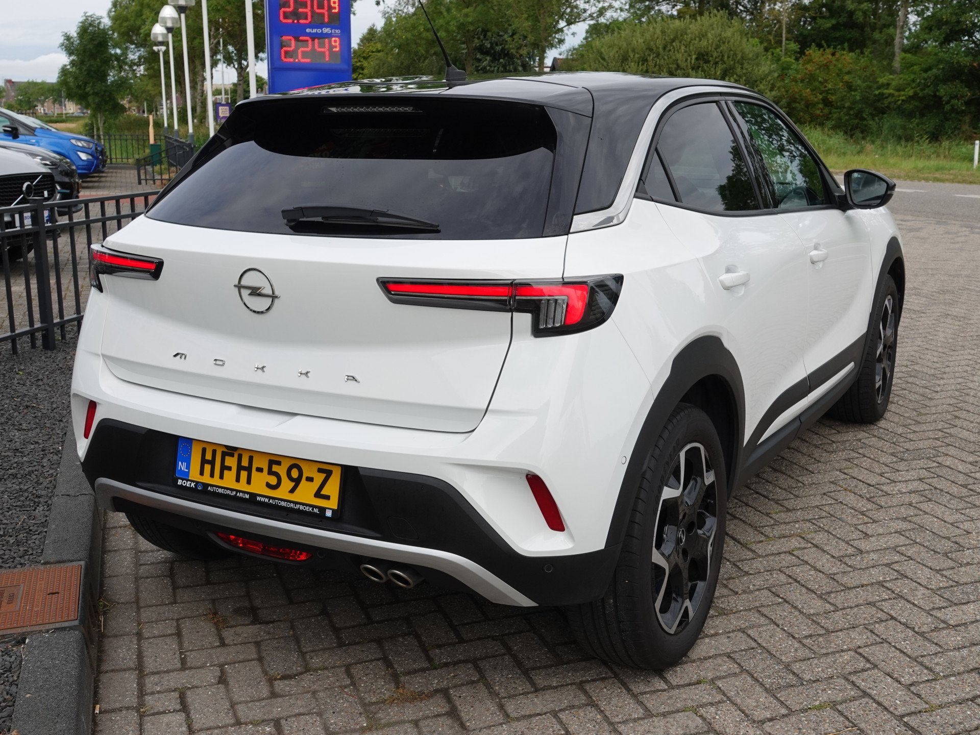Opel Mokka 1.2 Turbo130PK AUT. Ultimate TWO-TONE | H-LEER |, Auto's, Opel, 1195 kg, Gebruikt, Euro 6, 1199 cc