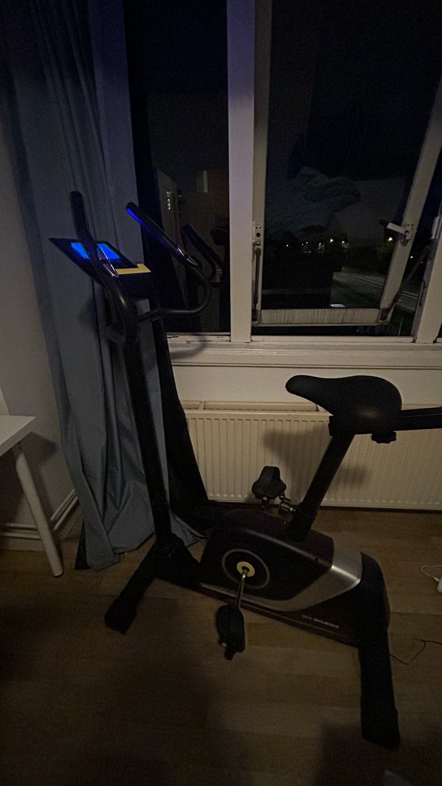 Hometrainer, Ophalen, Kunststof, Zo goed als nieuw, Benen