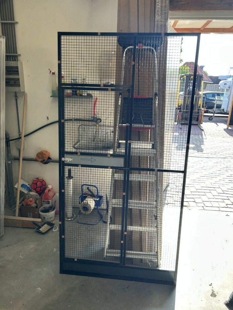 Deurpaneel met morsrand in kleur zwart met zwart gaas, Ophalen of Verzenden, Nieuw, Aluminium, Volière