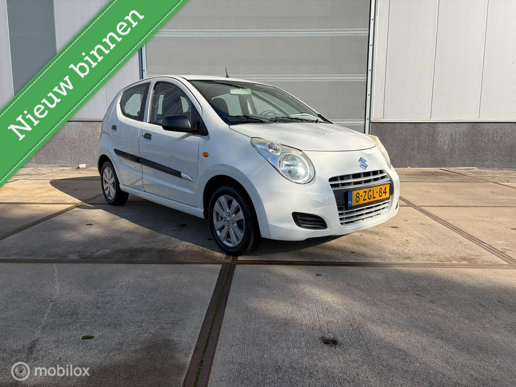 Suzuki Alto 1.0 Celebration EASSS, Auto's, Voorwielaandrijving, Euro 5, Gebruikt, 200 kg