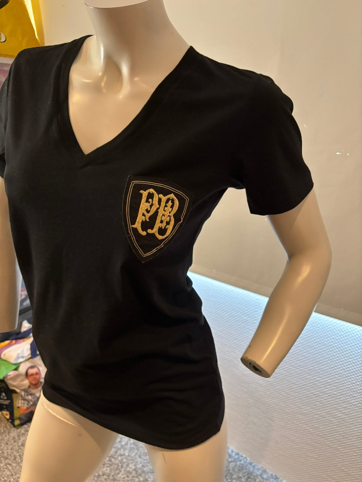 Pierre balmain shirt met mooi embleem maat 36, Zwart, Ophalen of Verzenden, Zo goed als nieuw, Korte mouw