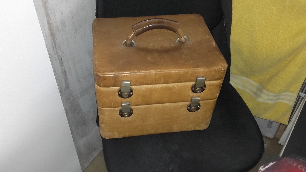Leren Beautycase   merk Gold Pfeil, Sieraden, Tassen en Uiterlijk, Beautycases, Ophalen of Verzenden, Gebruikt, Bruin