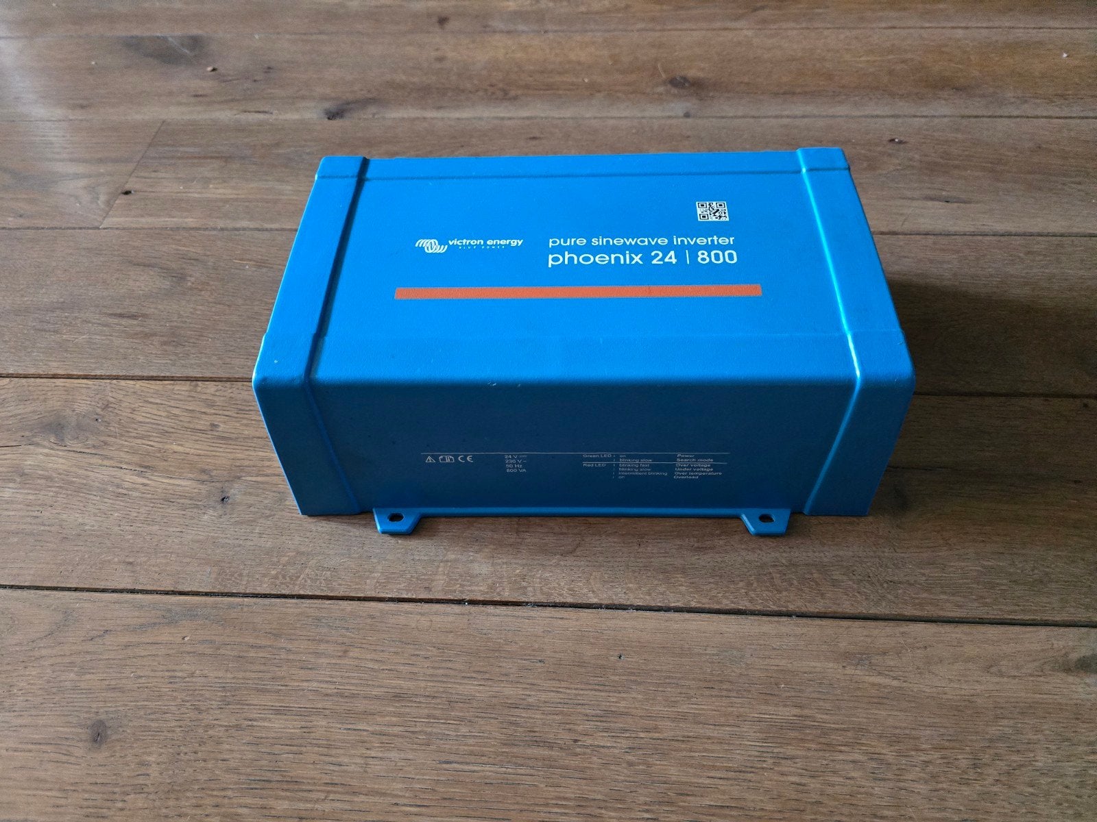 Victron Energy Phoenix 24/800 VE.DirectOmvormer 24V 230V, Ophalen of Verzenden, Zo goed als nieuw