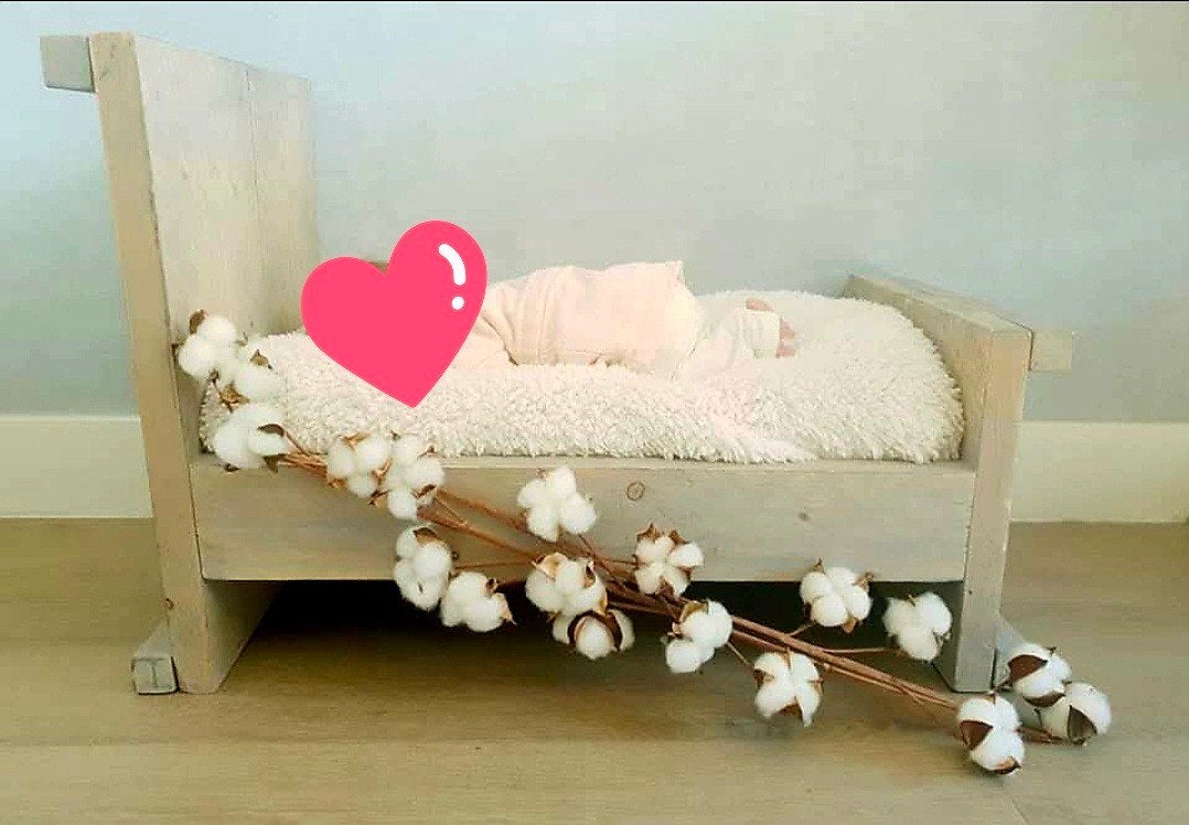 Handgemaakt houten babybedje/poppenbedje van steigerhout, Ophalen, Gebruikt, Minder dan 140 cm, Minder dan 70 cm