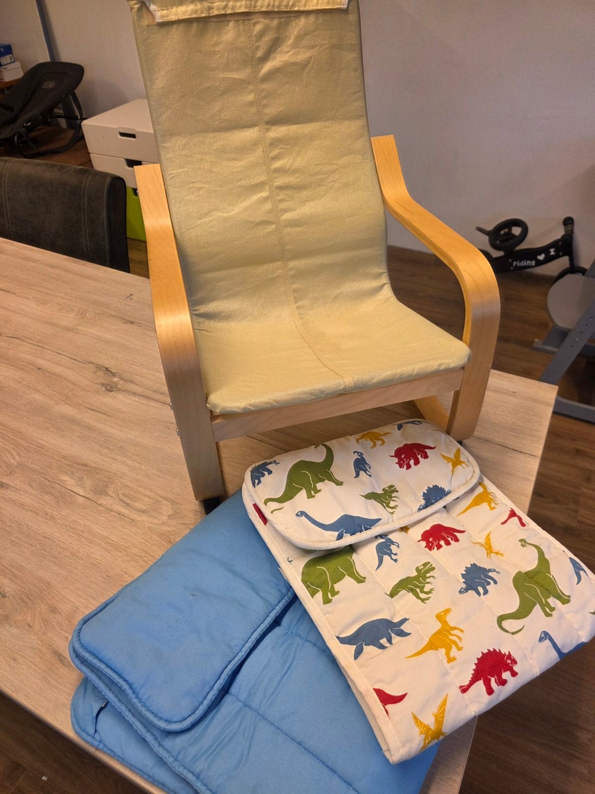 Ikea stoel voor kinderen - zo goed als nieuw, Ophalen of Verzenden, Zo goed als nieuw, Overige typen
