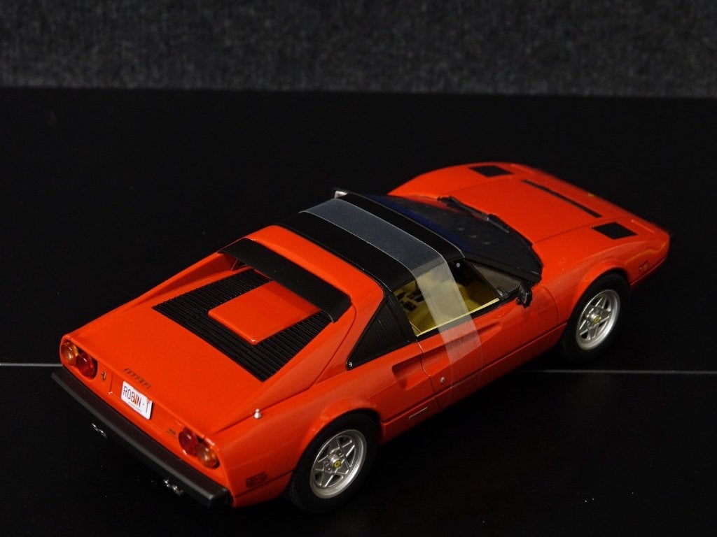 Norev 1:18 Ferrari 308 GTS Magnum PI, Auto, Onbekend, Norev, Ophalen of Verzenden