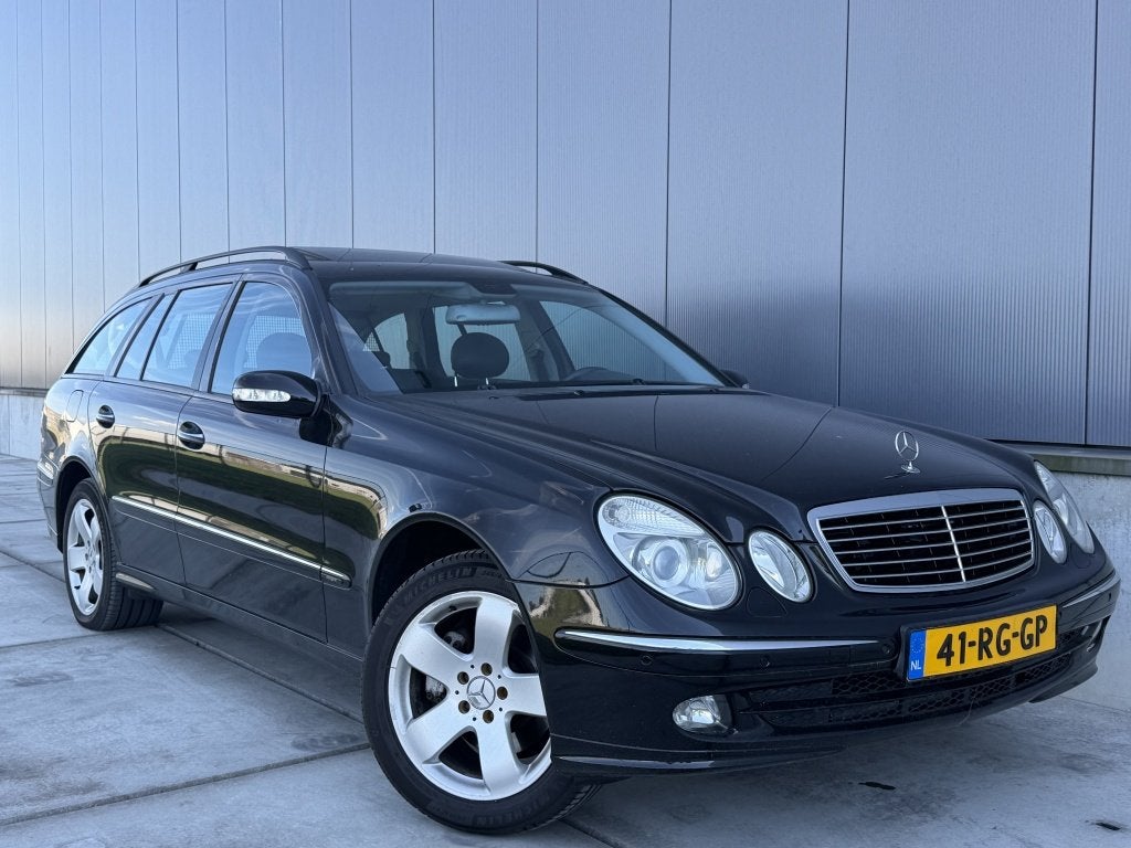 Mercedes-Benz E-Klasse 350 V6 272PK Avantgarde / *NAP* / Pan, Auto's, Automaat, Gebruikt, Zwart, Zwart