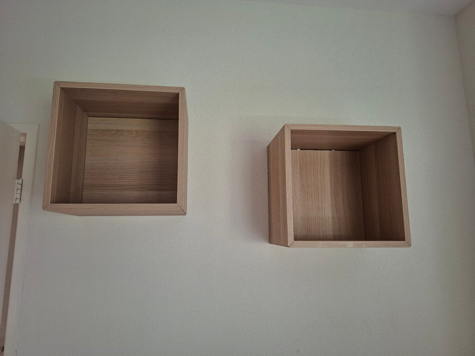 2 kubus wandplanken, Ophalen, Zo goed als nieuw