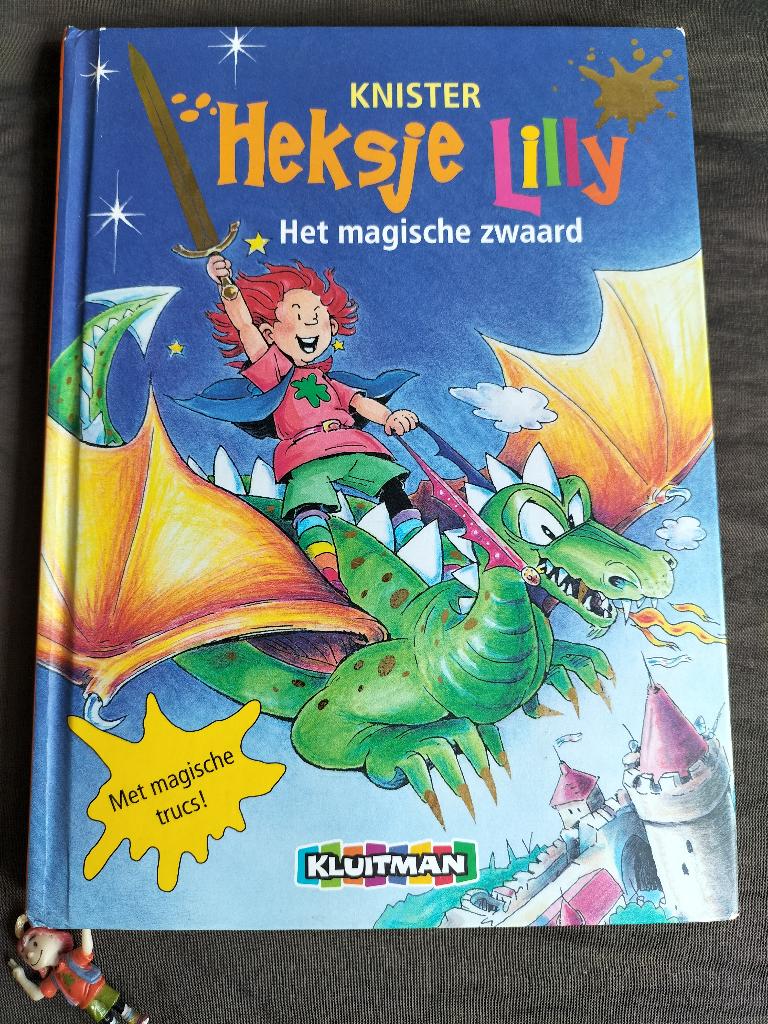 Knister - Heksje Lilly - Het magische zwaard 8+, Boeken, Ophalen of Verzenden, Zo goed als nieuw, Knister, Fictie algemeen