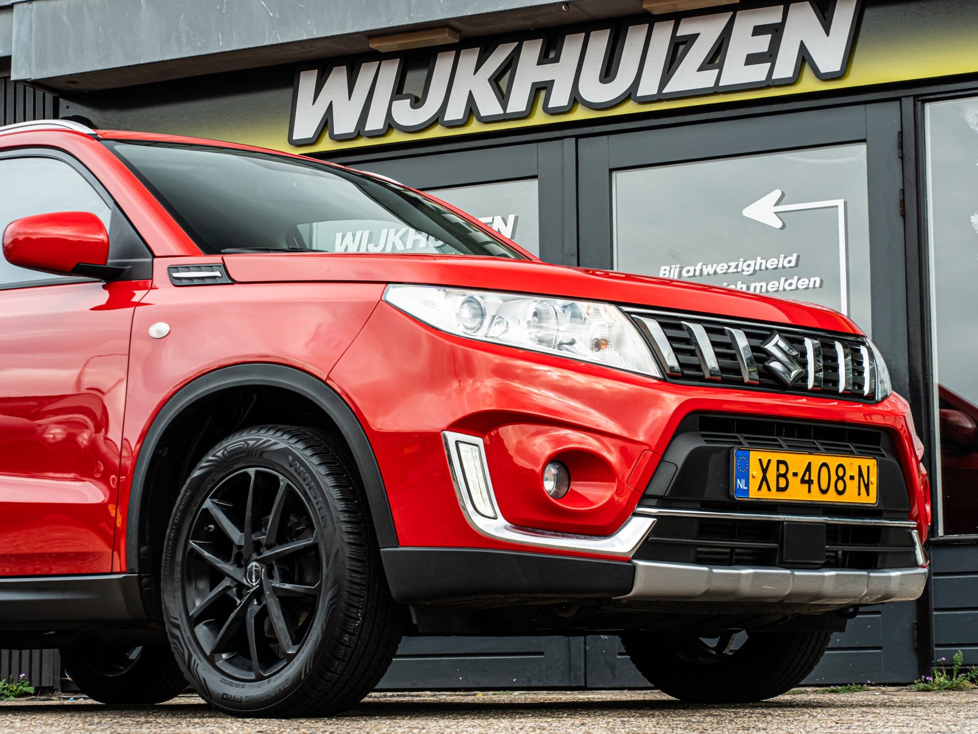 Suzuki Vitara 1.0 Boosterjet Blackline met Climate ! Camera, Voorwielaandrijving, Stof, Gebruikt, 400 kg