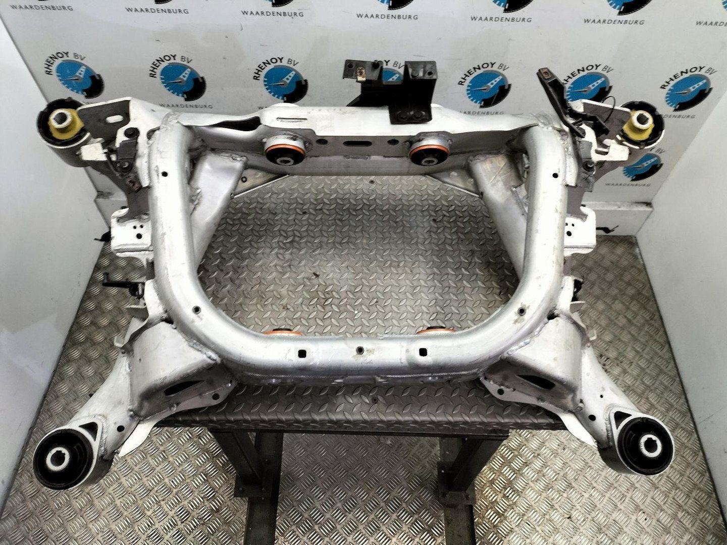 JAGUAR I-PACE X590 HSE EV400 SUBFRAME ACHTER 2018, Ophalen of Verzenden, Gebruikt, Stiba lid