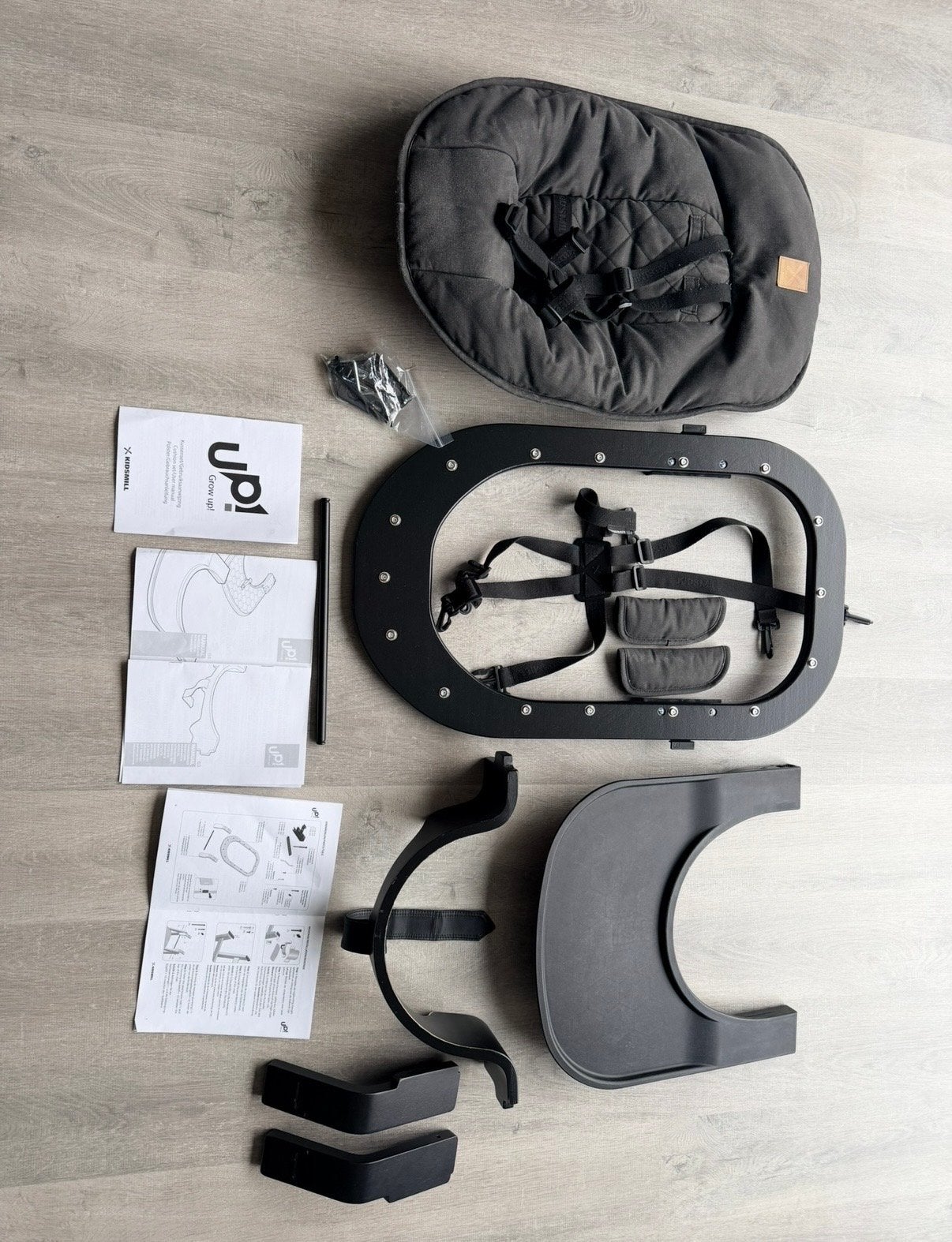 Kidsmill baby set, Ophalen, Gebruikt, Meegroeistoel, Afneembaar eetblad