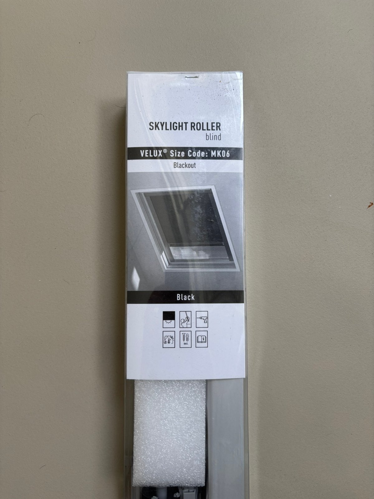 Skylight roller blind velux mk06 zwart, Zwart, Nieuw, Ophalen of Verzenden, Rolgordijn