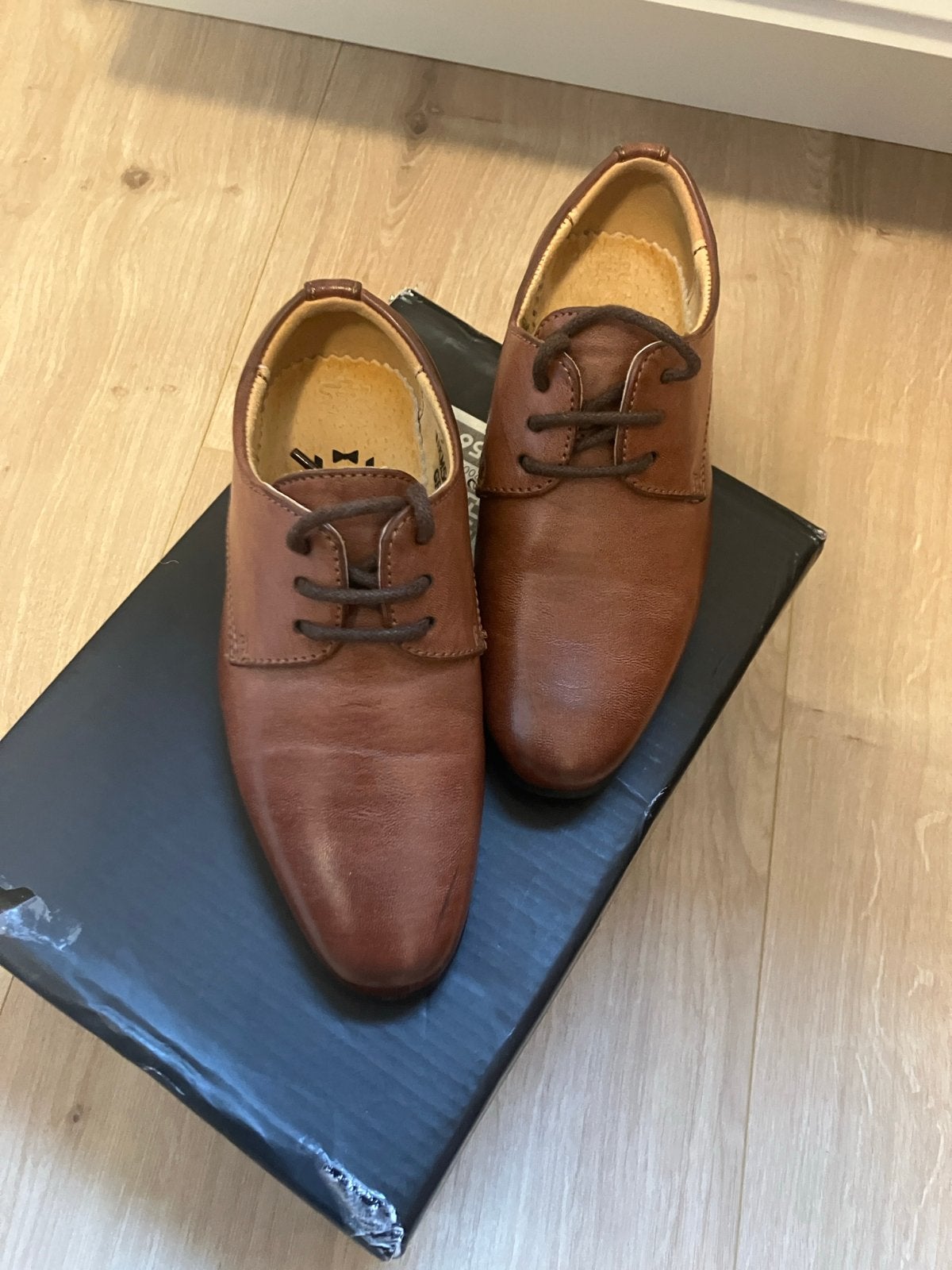 Nette jongensschoenen maat 27 - Bruin, Ophalen of Verzenden, Gebruikt, Jongen, Schoenen