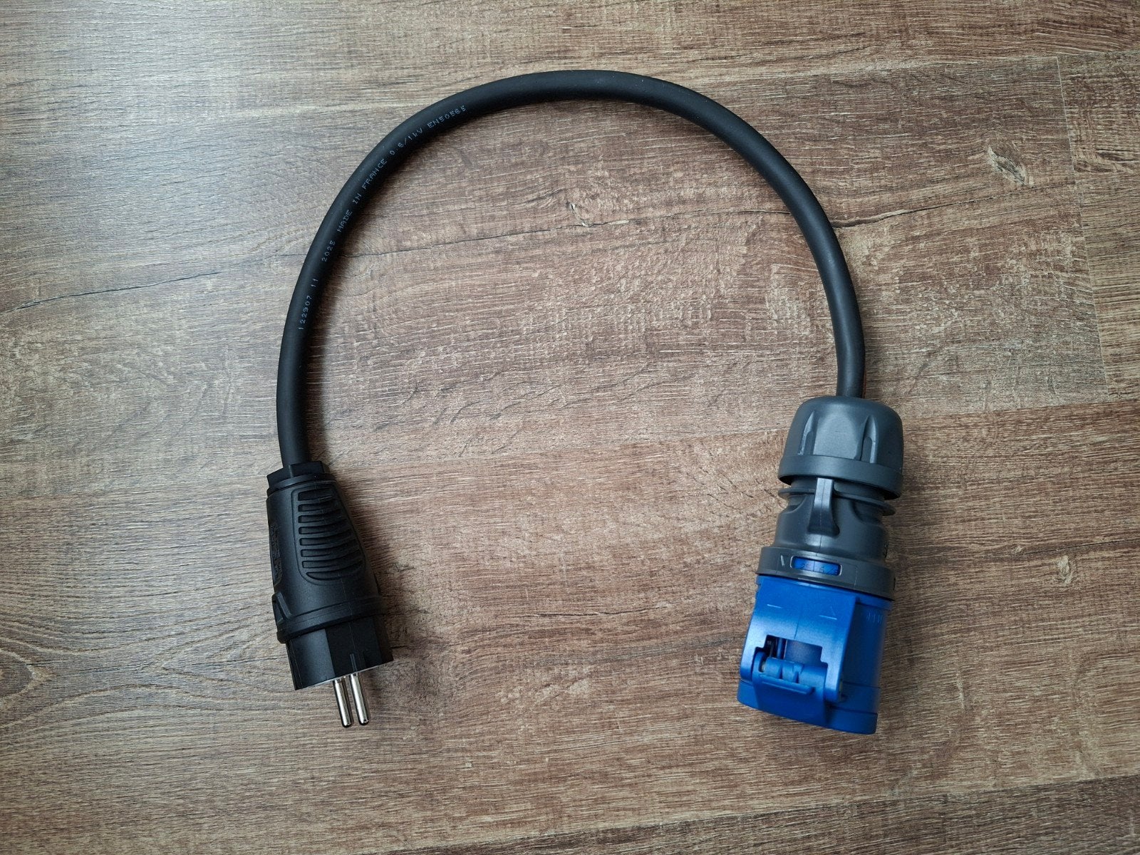Frans verloop 0,5m H07RN-F Neopreen 3x2,5mm2 Schuko naar CEE, Ophalen of Verzenden, Nieuw