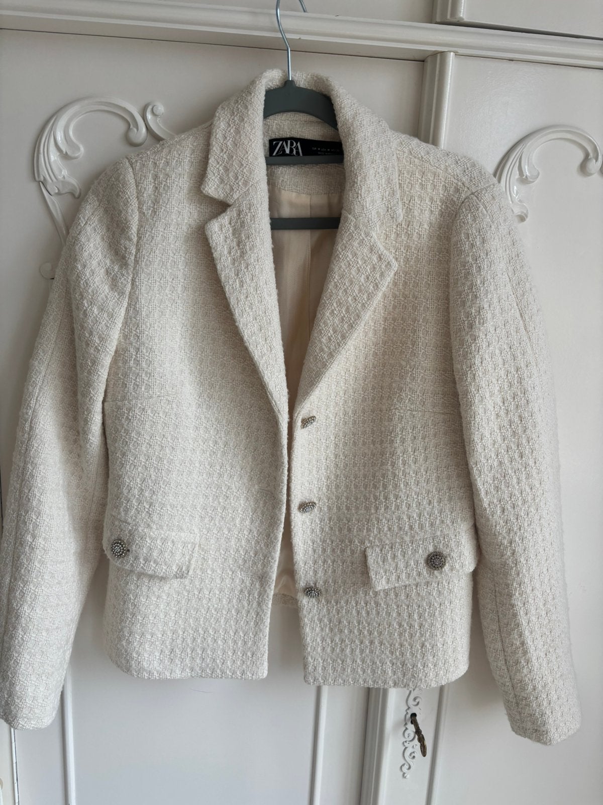 Nieuw off white jasje merk Zara maat M, Maat 38/40 (M), Overige kleuren, Nieuw, Ophalen of Verzenden