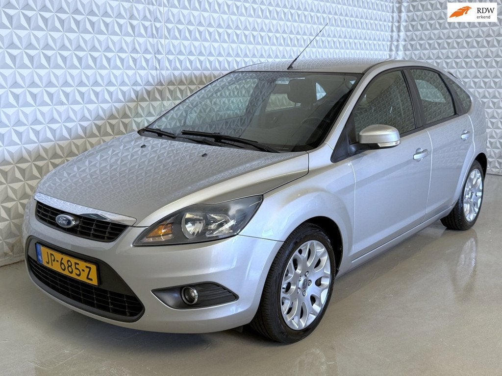 Ford FOCUS 1.6 Trend AIRCO + APK 06-2027 / SUPER FIJN! (2009, Auto's, 1596 cc, 15 km/l, 4 cilinders, 116 pk