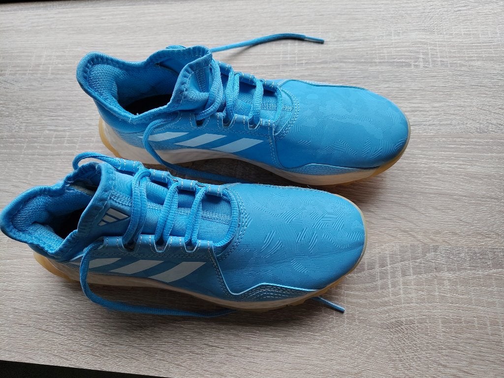 Hockey schoenen maat 38, Kleding | Dames, Sportkleding, Maat 38/40 (M), Overige typen, Ophalen of Verzenden, Zo goed als nieuw