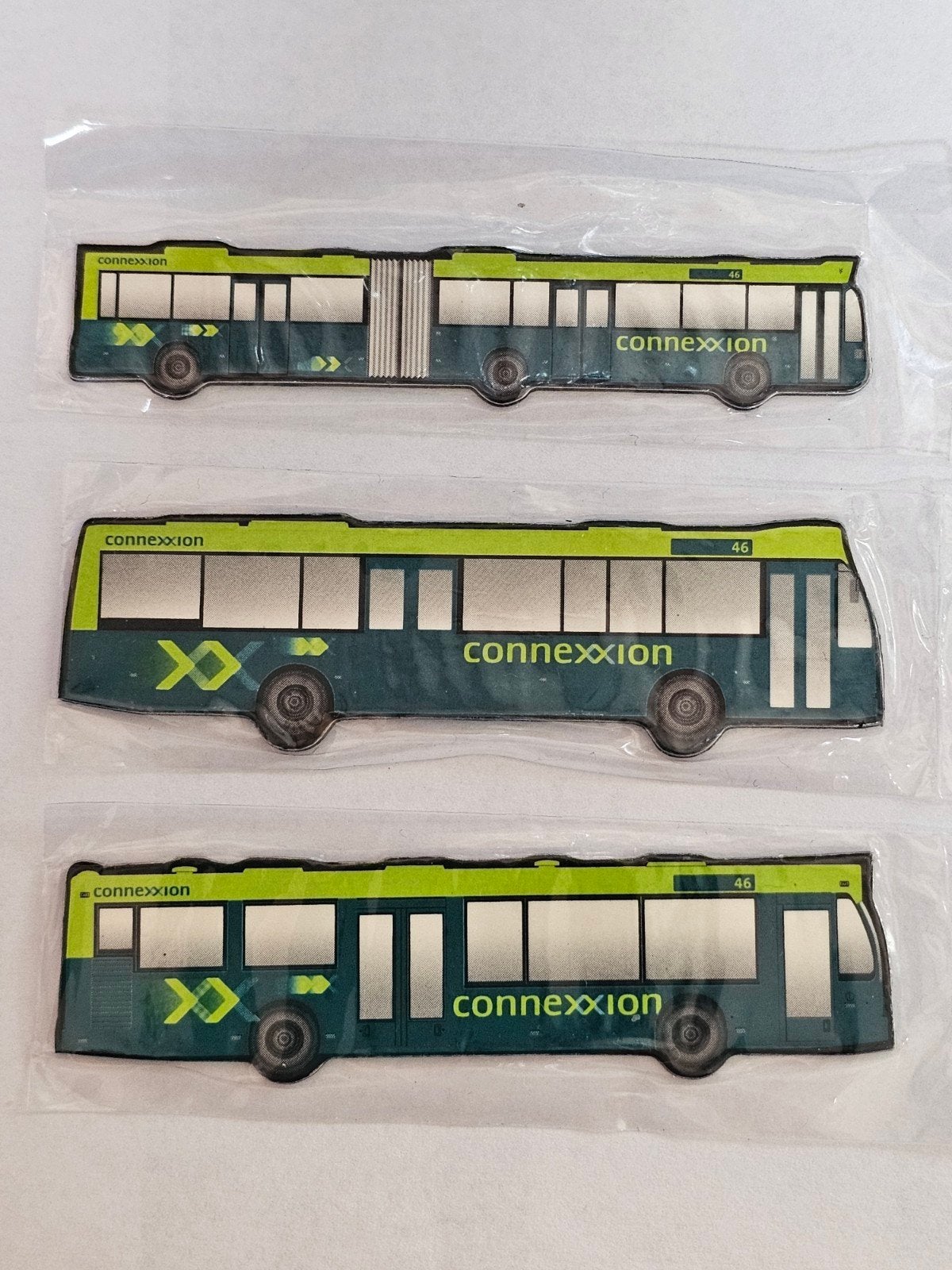 3 magnetische CONNEXXION busjes, Ophalen of Verzenden, Trein, Overige typen