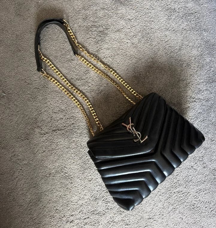 Saint Laurent Loulou Puffer Zwart Goud Schoudertas, Sieraden, Tassen en Uiterlijk, Tassen | Damestassen, Ophalen of Verzenden