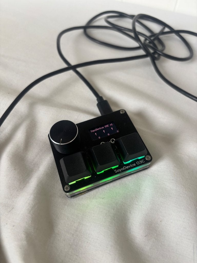Sayodevice O3C with or without custom keycaps, Computers en Software, Toetsenborden, Zo goed als nieuw, Overige indelingen, Bedraad