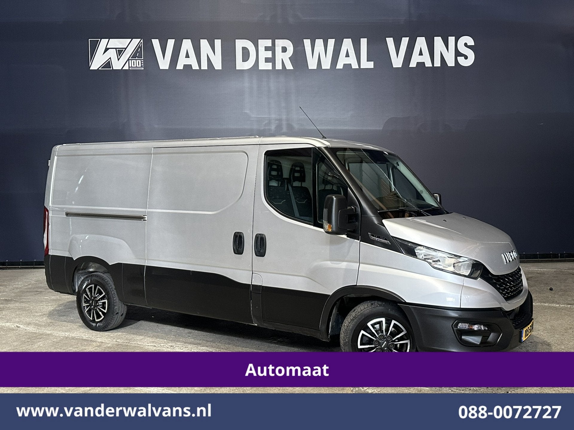 Iveco Daily 35S16V 157pk Automaat 3500kg Trekhaak L2H1 Euro6, Auto's, Automaat, Dealer onderhouden, Gebruikt, Iveco
