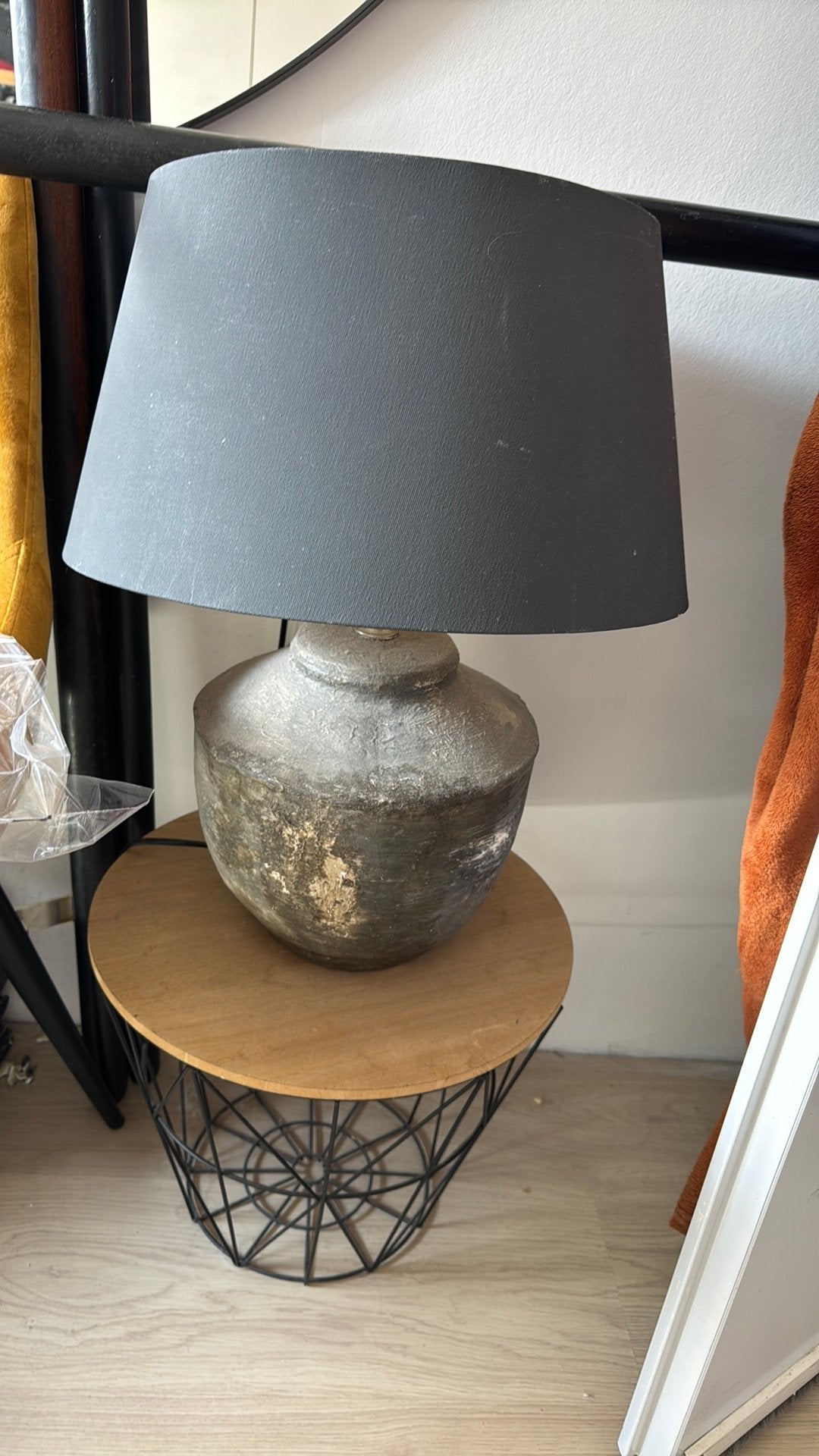 Kruik lamp, Ophalen, Tafellamp, Zo goed als nieuw, Grijs