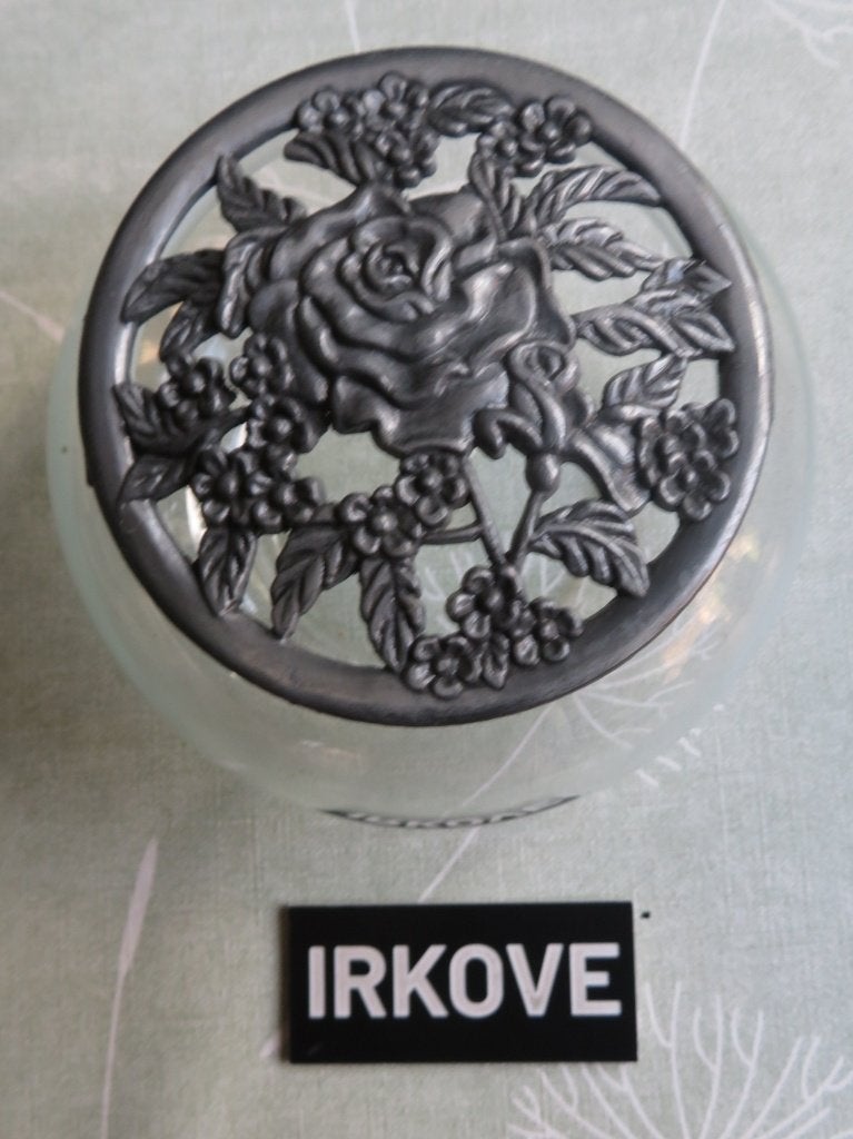 POTPOURRI HOUDER * Tinnen Deksel *, Verzenden
