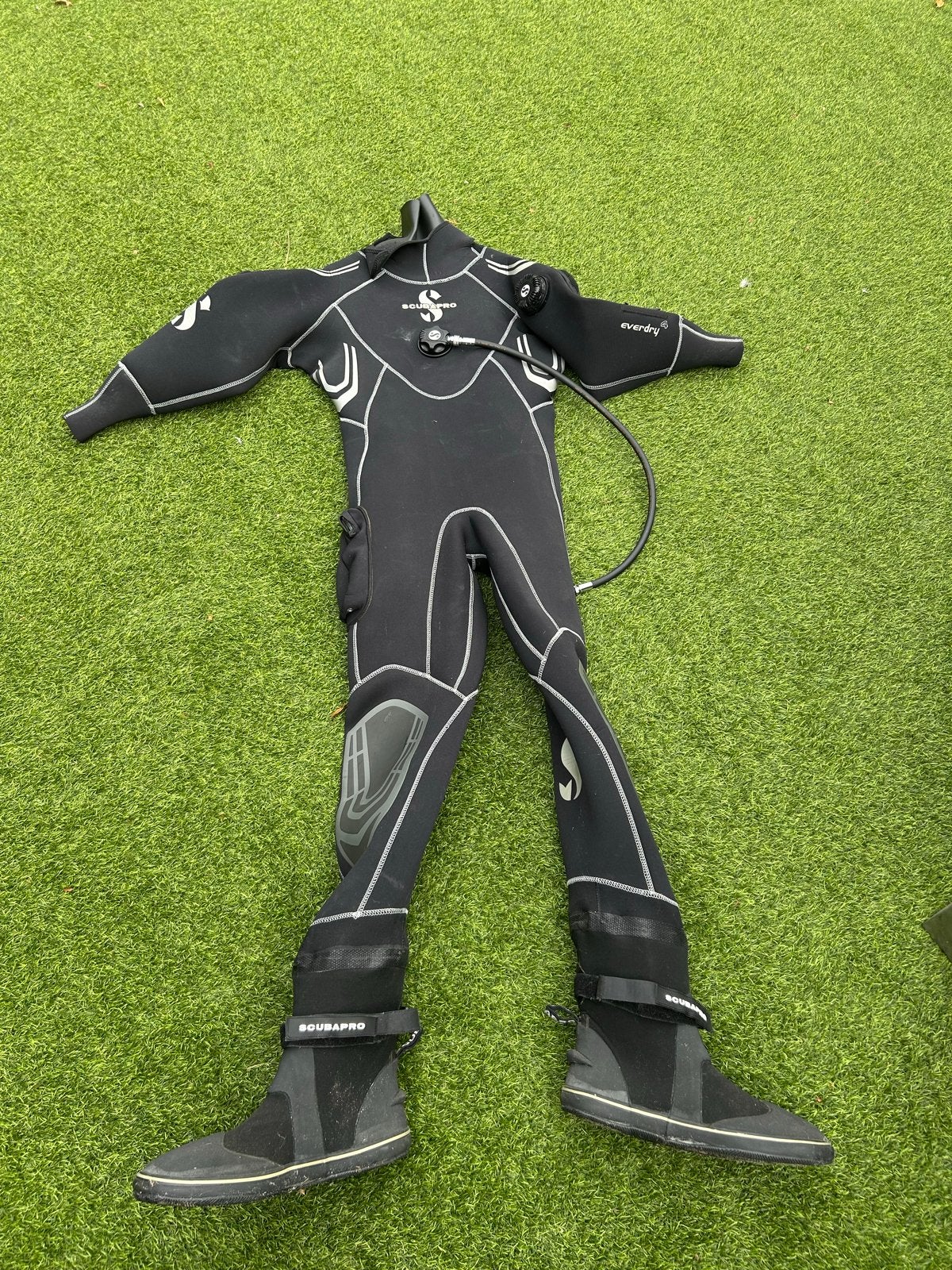 Scubapro Everdry 4 droogpak met accessoires - Maat M/50, Watersport en Boten, Ophalen, Gebruikt, Duikpak