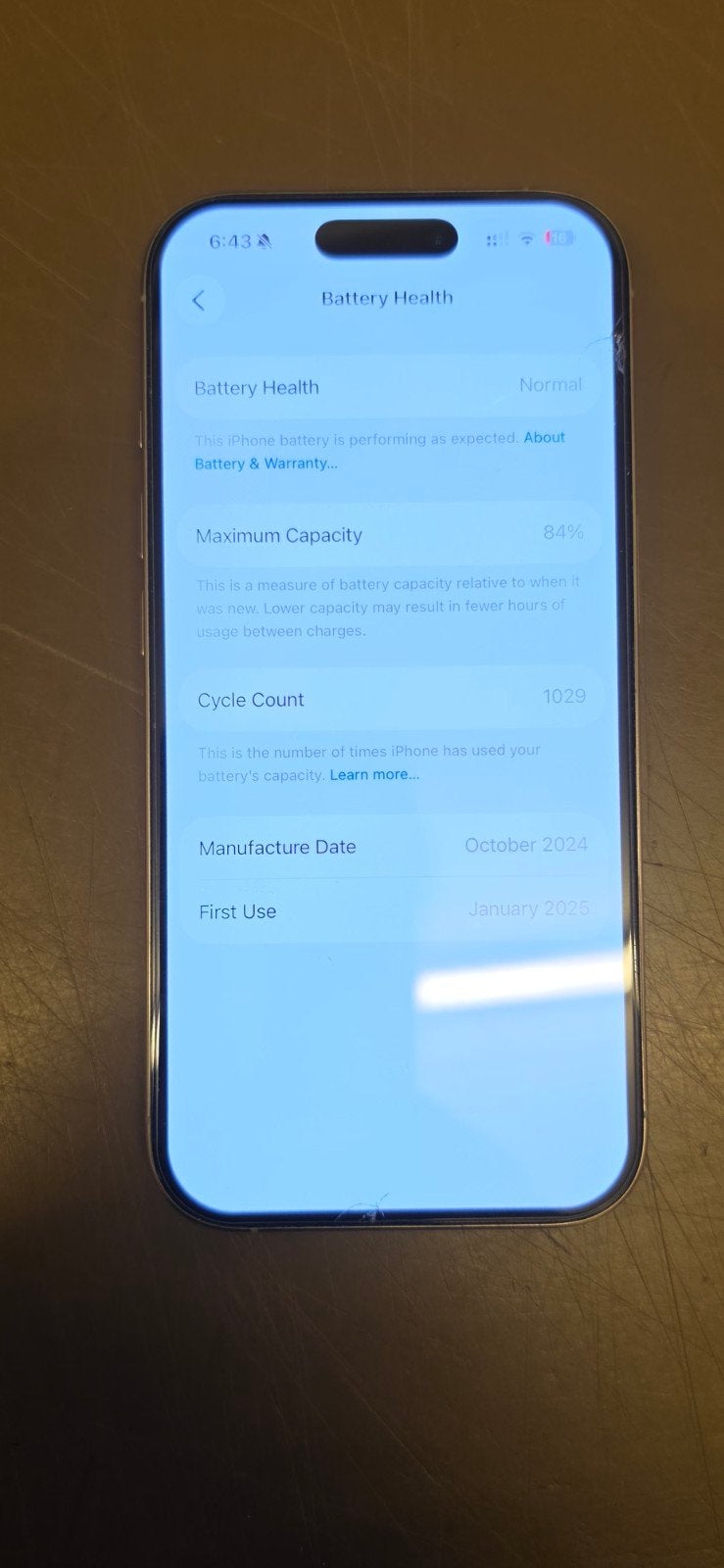 iPhone 16 Pro 256GB - Zilver - zo Goed als nieuw, Telecommunicatie, Zo goed als nieuw, 84 %, Zonder simlock, Zonder abonnement