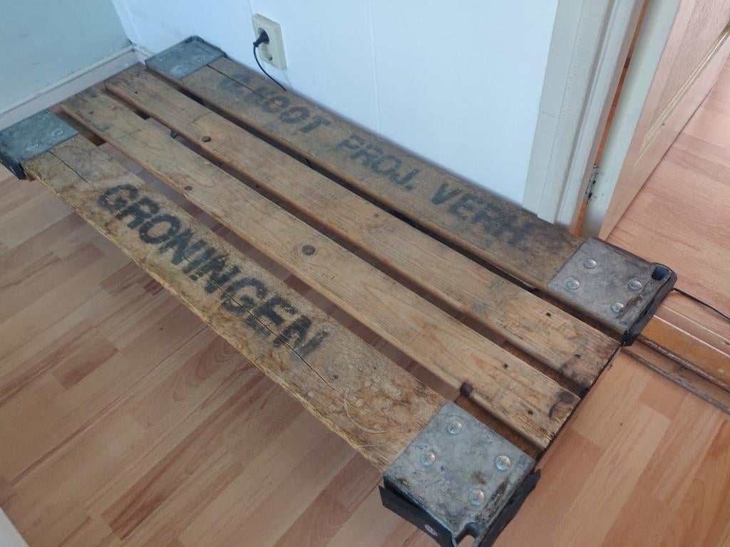 Decoratieve pallet op wieltjes - Groningen, Ophalen, Hout, Gebruikt, Bruin