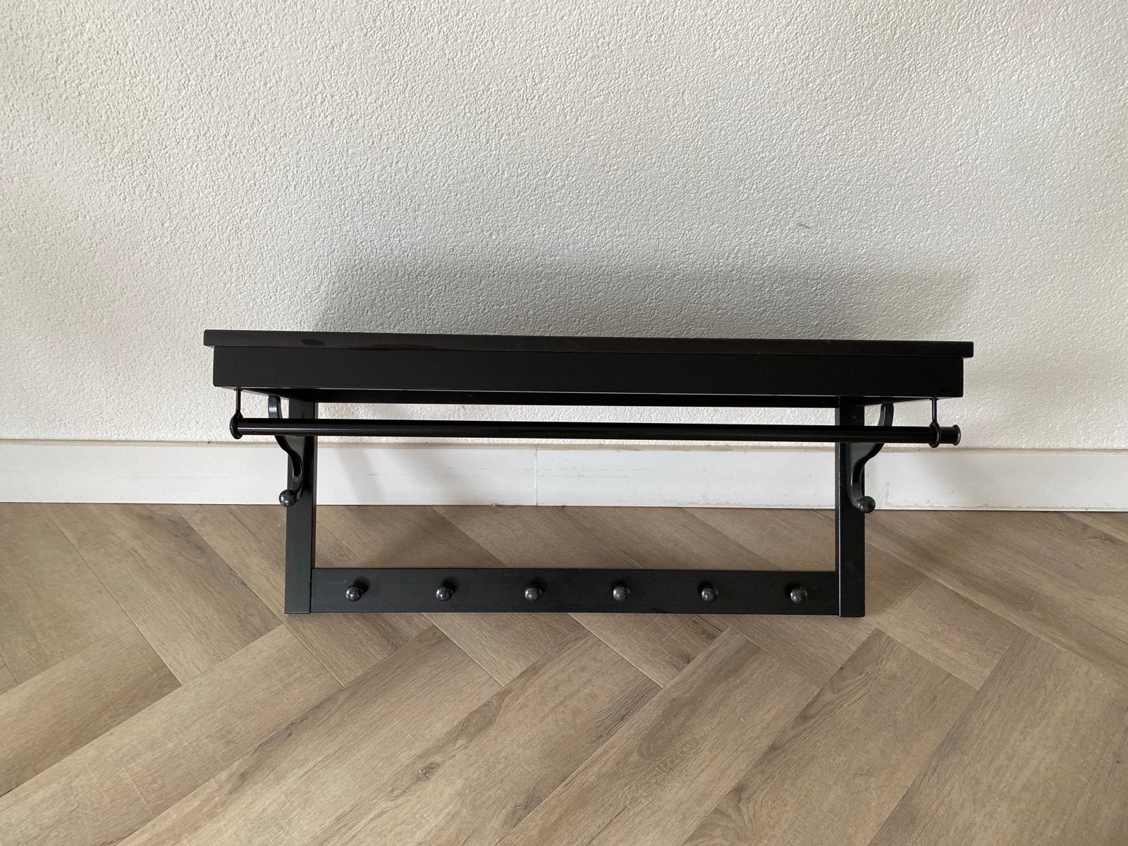 Zwarte wandkapstok met hoedenplank en roede - 85cm breed, Gebruikt, Minder dan 100 cm, Hout, Ophalen